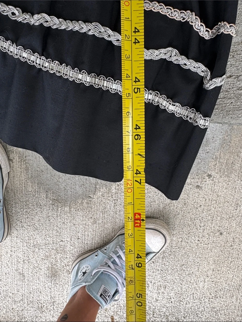 Source Unknown Black Tiered A-Line Skirt with Cream Trim
